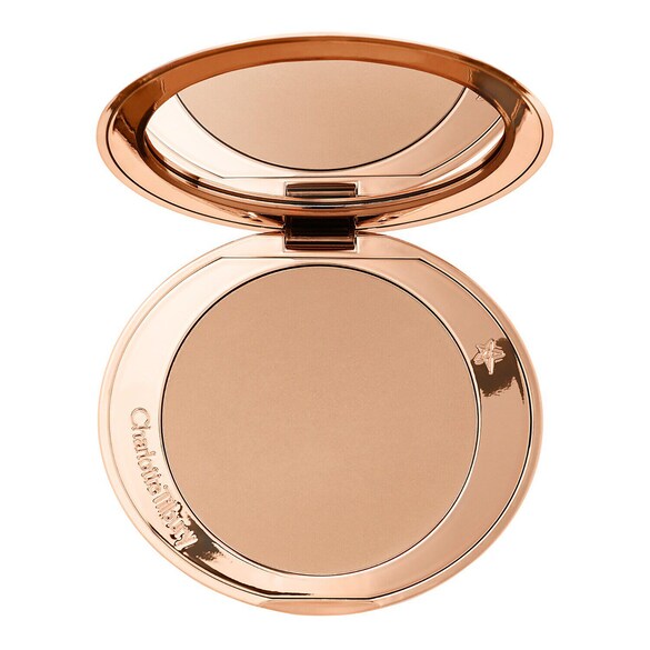 Airbrush Bronzer – Bronzující pudr, CHARLOTTE TILBURY
