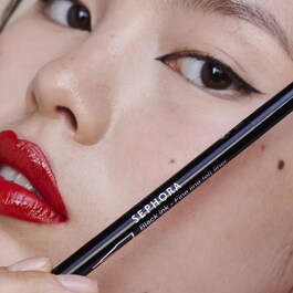 Black Ink - Classic Line Felt Liner - Tekutá oční linka