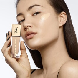 Touche Éclat Le Teint - Make-up