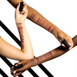Matte Lipstick - Matná rtěnka