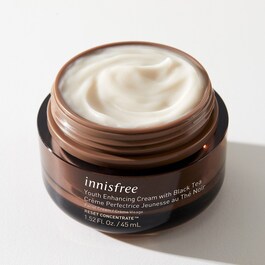 Youth Enhancing Cream with Black Tea - Omlazující krém