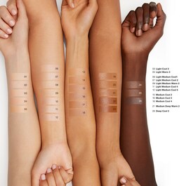 Even Better Clinical Vitamin Makeup SPF 50 - makeup