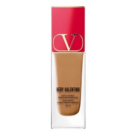 Very Valentino – Lehký make-up s 24h výdrží a SPF25