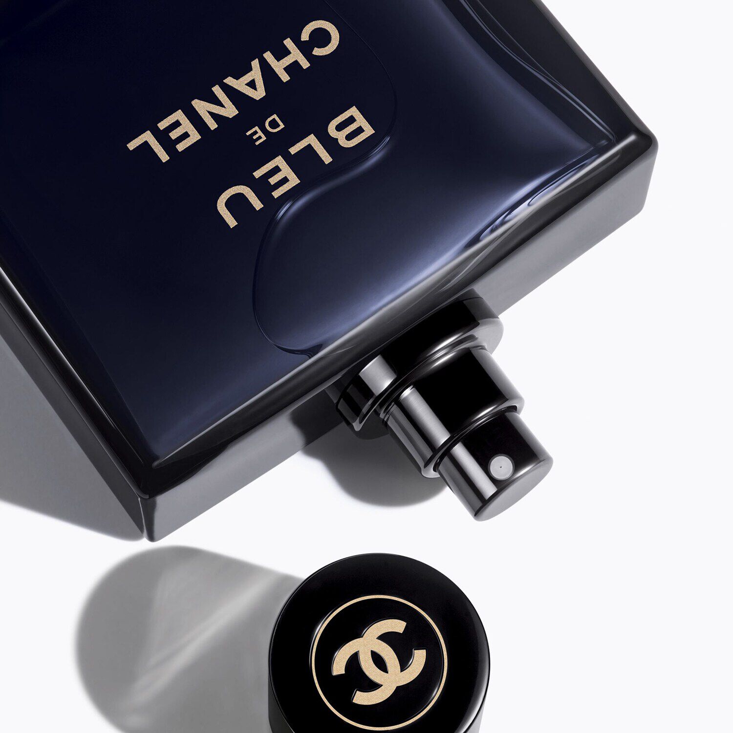 BLEU DE CHANEL Parf m ve spreji z CHANEL SEPHORA