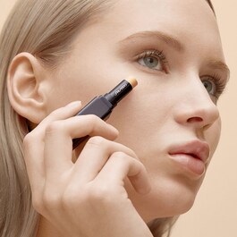 Synchro Skin Gelstick Concealer - Dlouhotrvající korektor
