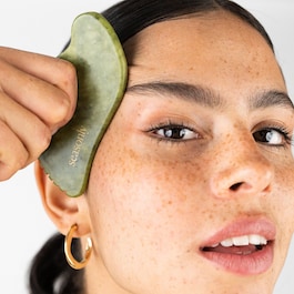 Mushroom Quartz - Gua Sha pro masáž očních kontur