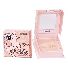 Cookie - Zlatavě perleťový rozjasňovač, BENEFIT COSMETICS