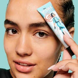 The POREfessional Lite Base - Lehká obličejová báze