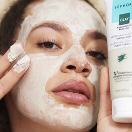 Mattifying Cleanser With White Clay - čisticí gel s jílem