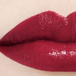 ROUGE ALLURE LAQUE - Tekutá Rtěnka
