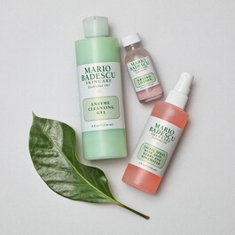 Facial Spray With Aloe, Cucumber and Green Tea - Hydratační mlha na obličej