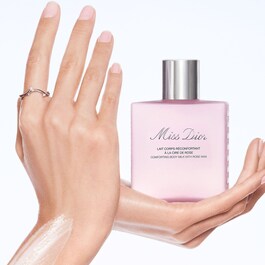Miss Dior Comforting Body Milk - Hydratační tělové mléko s růžovým voskem 