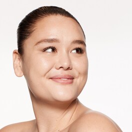 Revitalessence Skin Glow - Foundation 