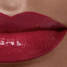 ROUGE ALLURE LAQUE - Tekutá Rtěnka