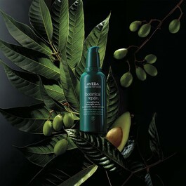 Botanical Repair™ Strengthening Overnight Serum - Noční regenerační sérum 