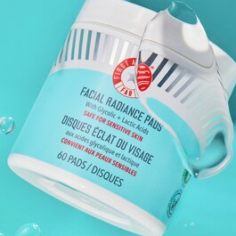 Facial Radiance Pads – Péče s kyselinou glykolovou a mléčnou
