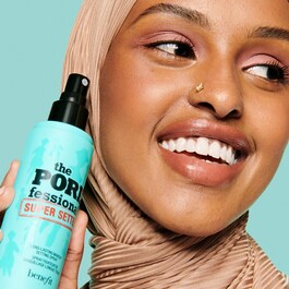 The POREfessional Super Setter - Fixační sprej na make-up v mini verzi