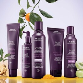 Invati advanced™ - Lehký exfoliační šampon