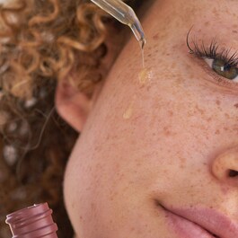 Advanced Retinol + Ferulic - Zpevňujicí koncentrované sérum