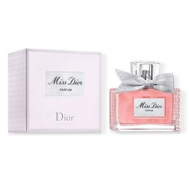 Miss Dior Parfum – Intenzivní květinové, ovocné a dřevité tóny