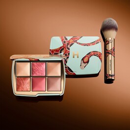 Veil Powder Brush - Štětec na pudr