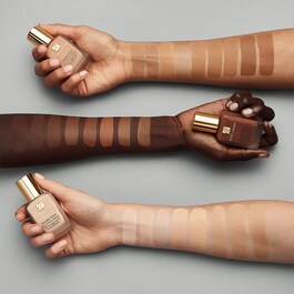 Double Wear - Stay-in-Place Makeup SPF 10