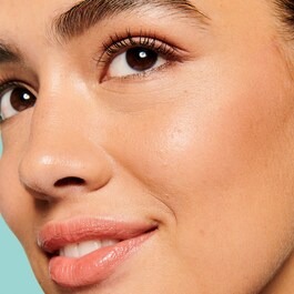 The POREfessional Lite Base - Lehká obličejová báze