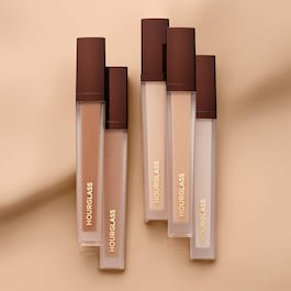 Vanis Airbrush Concealer - Vyhlazující korektor Vanish