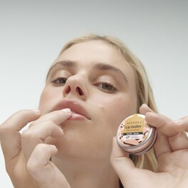 Moisturizing Lip Butter – 12hodinová hydratační péče o rty