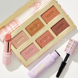 Make Sparks Fly Must-Haves Collection - Sada na líčení