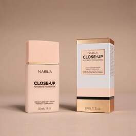 Close-Up Futuristic Foundation - Make-up