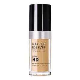 Ultra HD Foundation - Středně krycí make-up