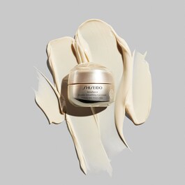 Benefiance Wrinkle Smoothing Eye Cream - Oční krém