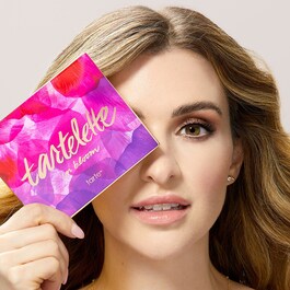 paletka očních stínů in bloom Amazonian clay značky tartelette™