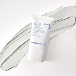 Daily UV Defense Mineral Sunscreen - Minerální opalovací krém na obličej s SPF50