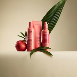 Nutriplenish® Conditioner - Lehký hydratační kondicionér