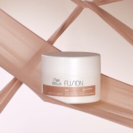 Fusion Intense Repair – Intenzivní regenerační maska pro poškozené vlasy