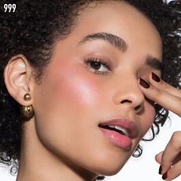 Tvářenka Rouge Blush – Couture Color Powder Blush – Dlouhotrvající nošení