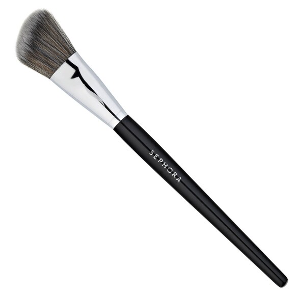 Zkosený PRO štětec na tvářenku #49, SEPHORA COLLECTION