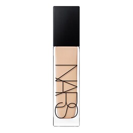 Natural Radiant Longwear Foundation - Rozjasňující dlouhodržící tekutý make-up