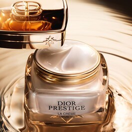 Dior Prestige La Crème Texture Légère – Regenerační a zdokonalující pleťový krém
