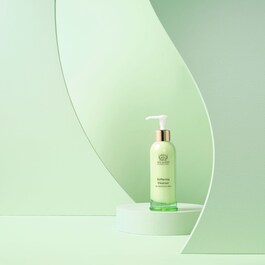 Softening Cleanser - Lehký odličovací přípravek 