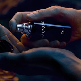 Sauvage Face And Beard Moisturizer - Hydratační krém na obličej