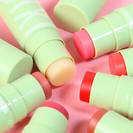 Hydra Lip Treat - Tónovací balzám na rty