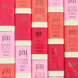 On-The-Glow Blush - Tvářenka v tyčince