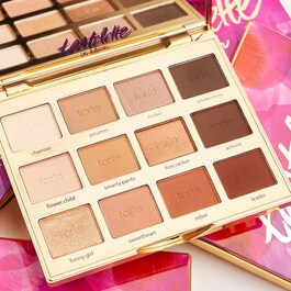 paletka očních stínů in bloom Amazonian clay značky tartelette™