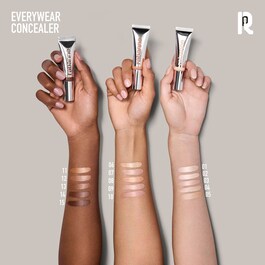 Everywear Concealer - multifunkční korektor 4-v-1