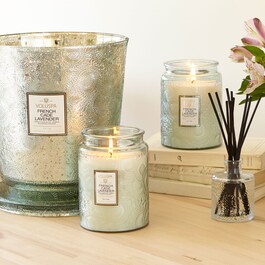 Japonica French Cade Lavender Large Jar Candle - Svíčka