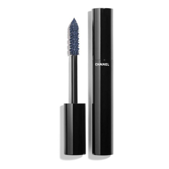 LE VOLUME DE CHANEL - Řasenka, CHANEL