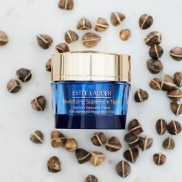 Revitalizing Supreme + Night - Noční krém